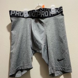 Nike Pro Compression Men’s Short Size L Color Gray